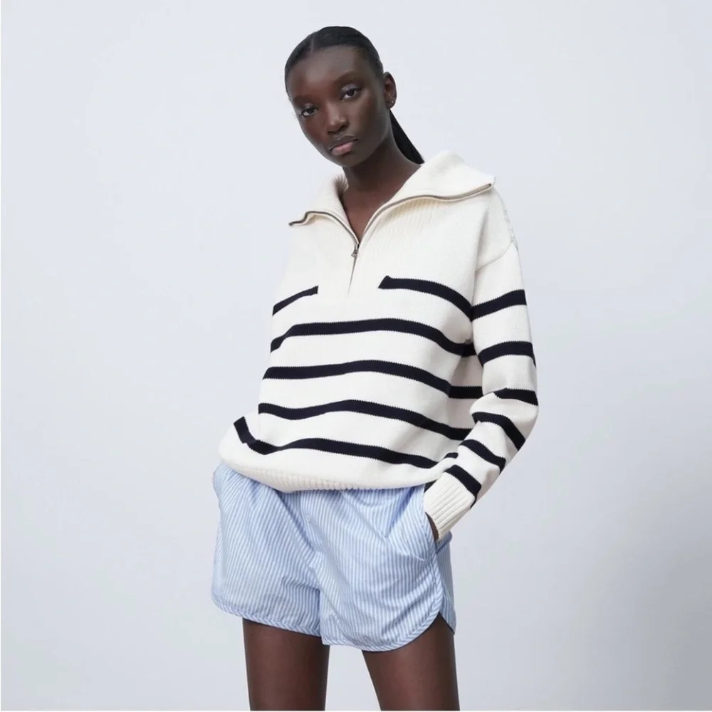 Zara Quarter Zip Striped oversize  Sweater Black and Whitish Taupe Size Medium - Picture 3 of 14
